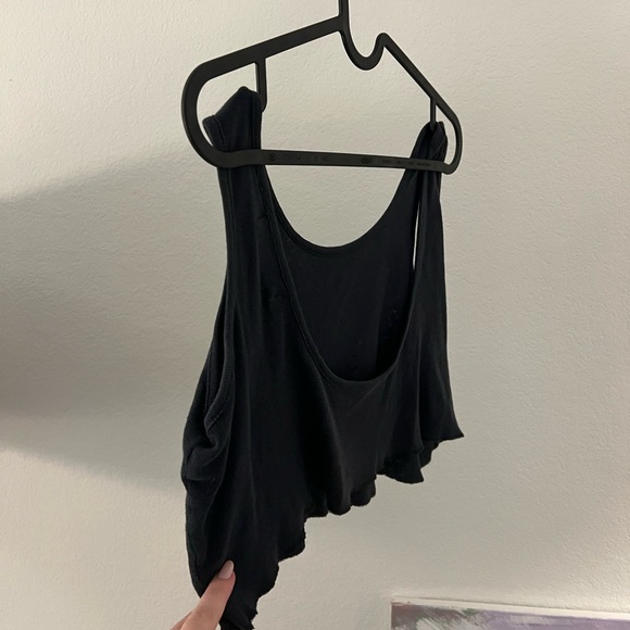 Cropped tank - Picture 2 of 3